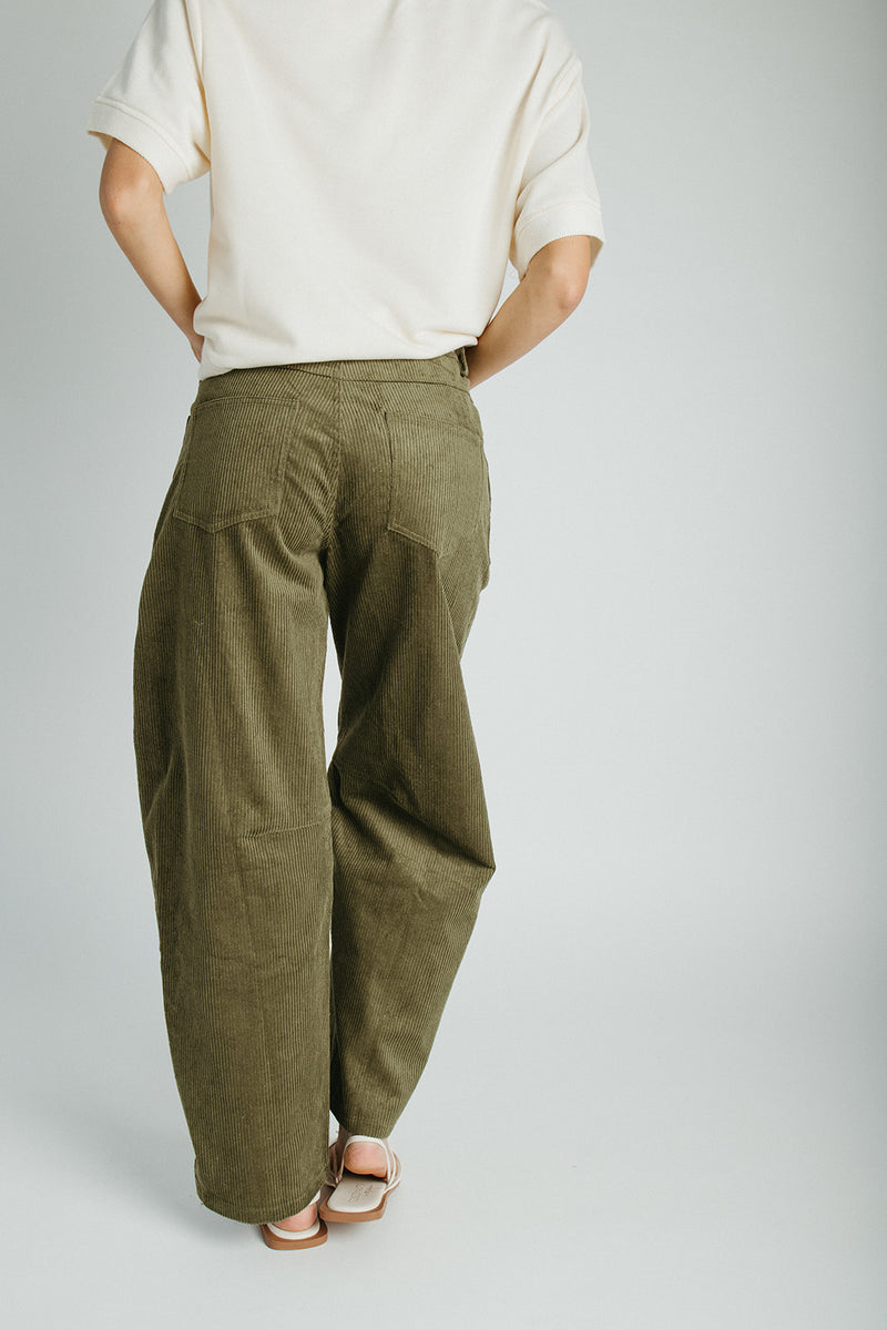 The Suzie Belted Corduroy Pant in Olive