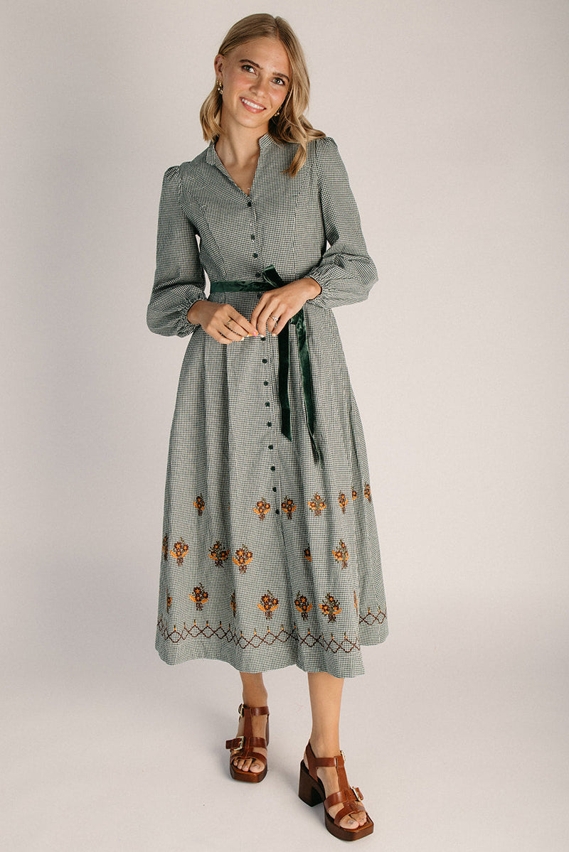 midi dress embroidered The Orland in Dark Forest Green Small Vestido Maxi Elena Poplin perfect for weddings and sheep wool coat Size:34H/75H