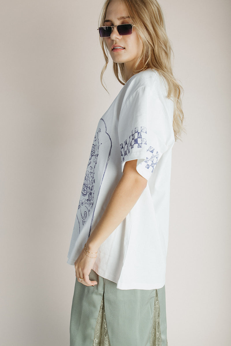 The Mila Flower Graphic Tee in Ivory + Navy