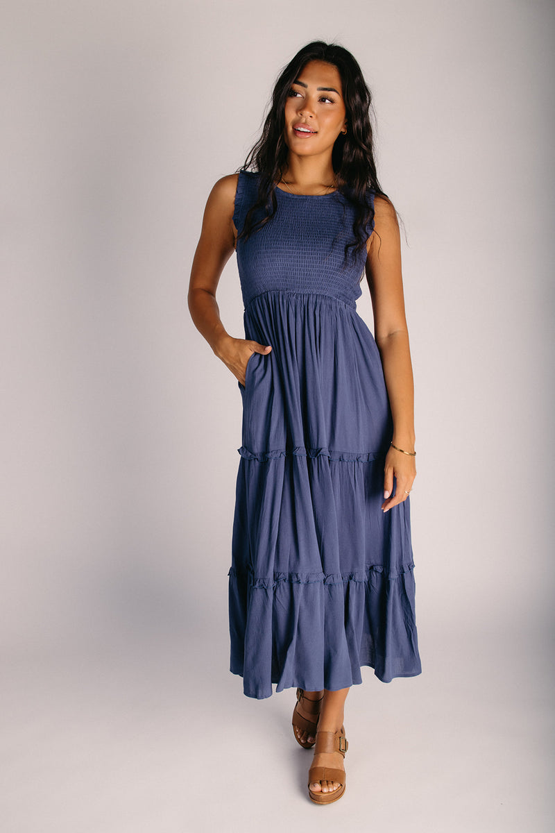 smocked bodice midi dress The Bruzzo Smocked Bodice Midi Dress in Dusty Blue – Piper & Scoot