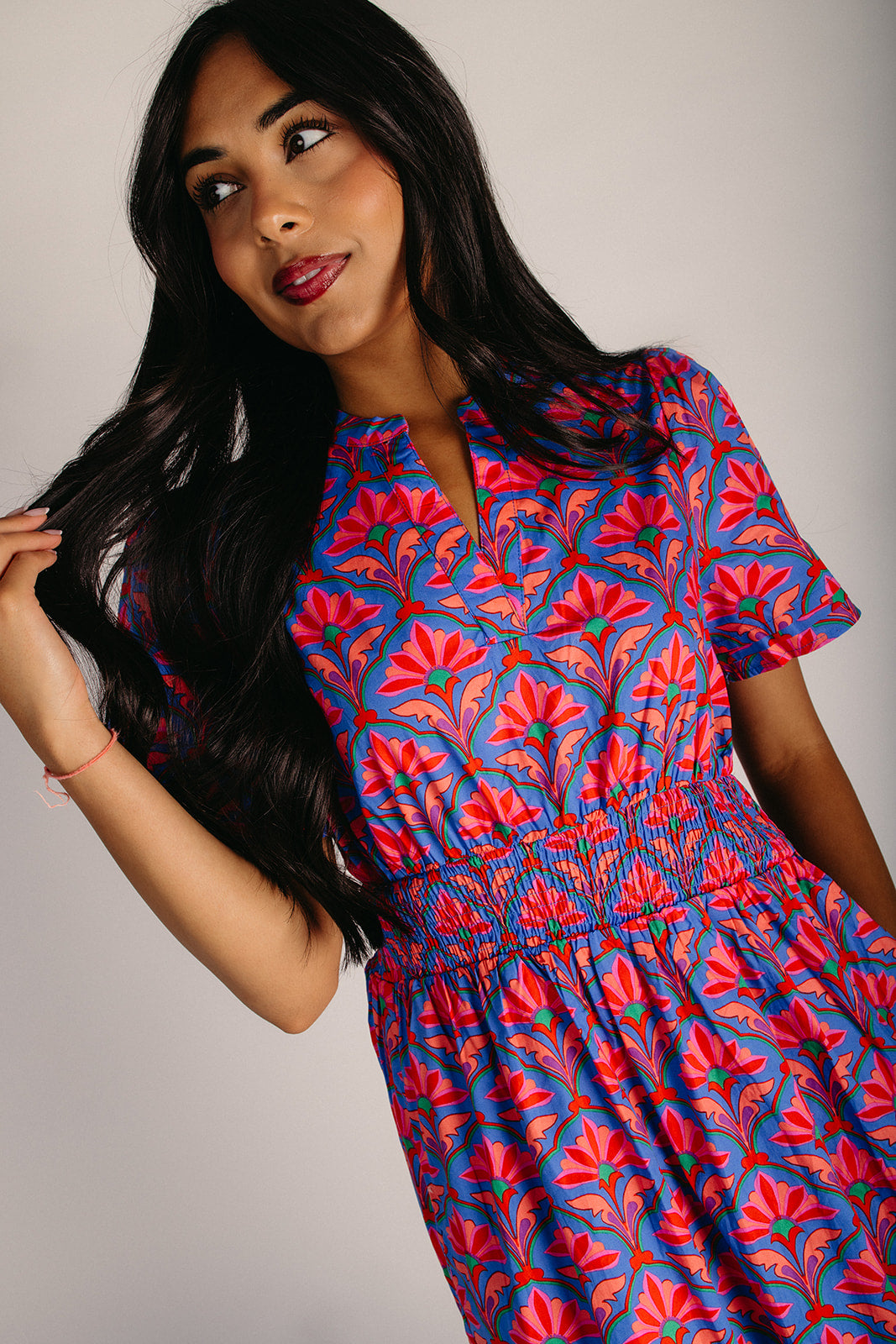 The Belra Poplin Floral Maxi Dress in Cerulean Red Small