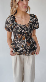 The Vacaville Floral Sweetheart Blouse in Black Multi