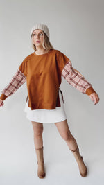 The Britta Contrast Sleeve Pullover in Mocha