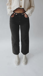 The Jernigan Wide Leg Crop Jean in Charcoal