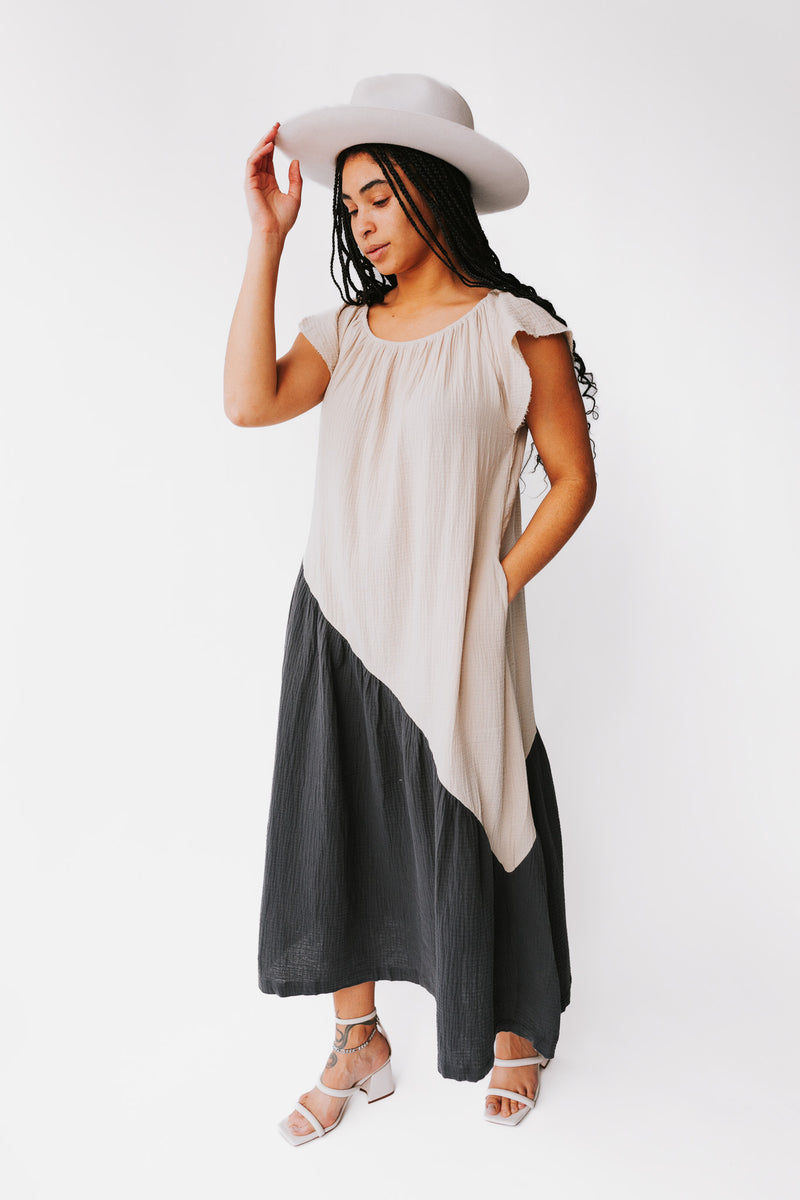 The Andreas Colorblock Maxi Dress in Cream + Midnight