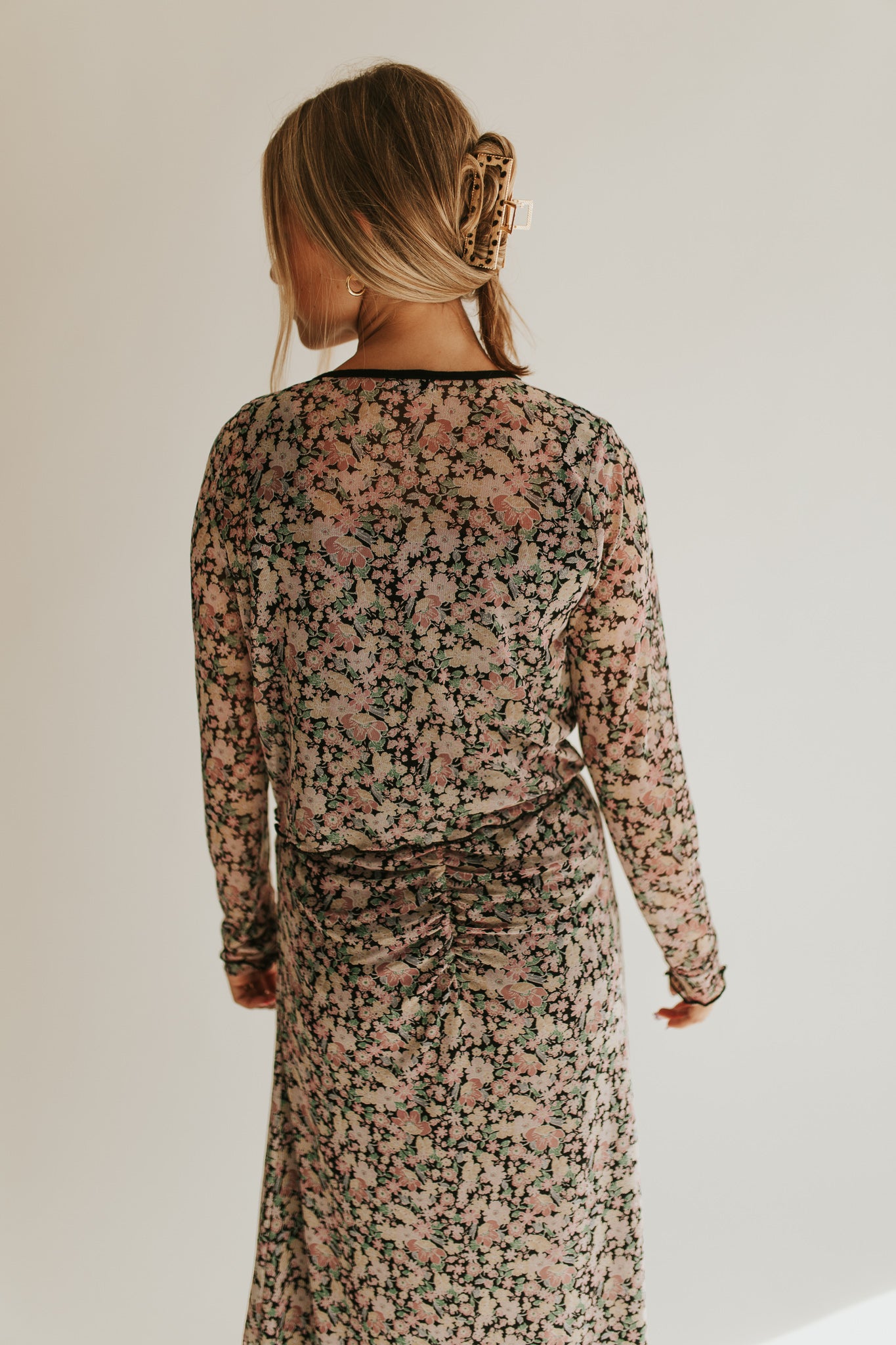 The Jolie Ruched Floral in Black – Piper & Scoot