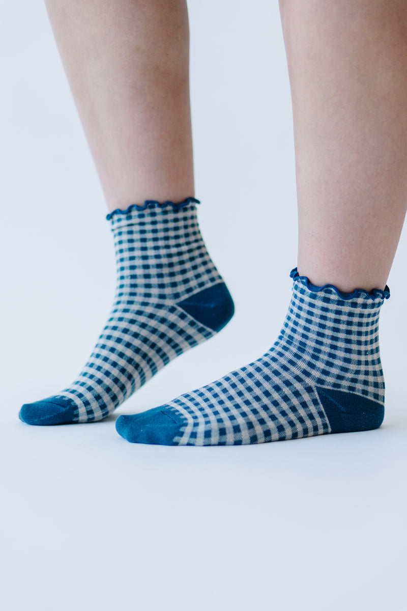 SOCKS: The Gingham Anklet Socks in Denim