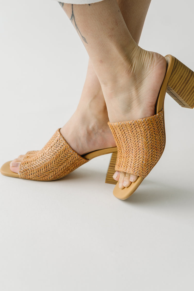 Piper & Scoot x Seychelles: Adapt Sandal in Tan Raffia