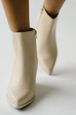 Seychelles: Aboard Bootie in Cream Crocodile