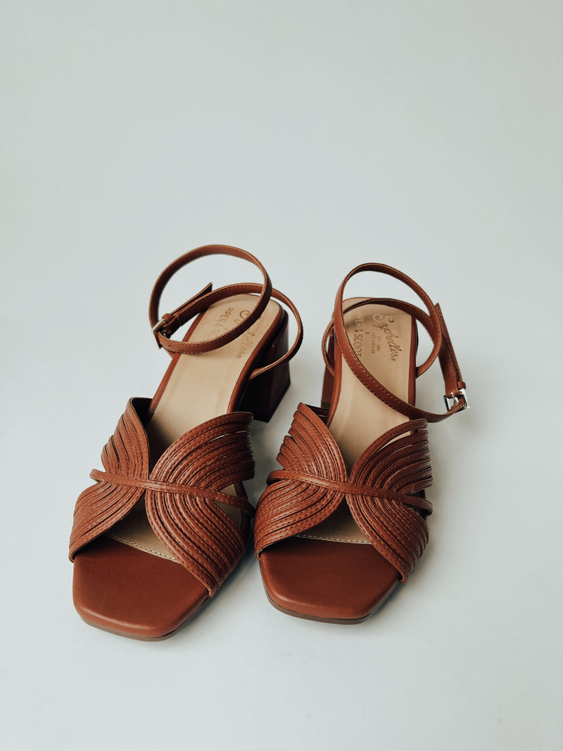 Piper & Scoot x Seychelles: Tender Heel in Cognac Leather