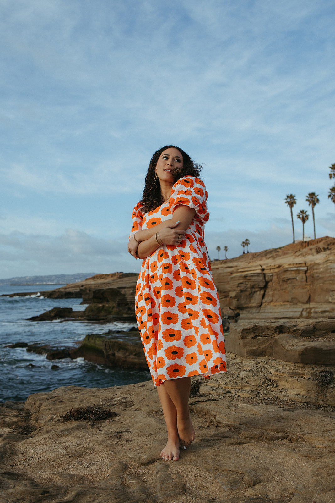 The Calliope Bubble Sleeve Midi Dress in Orange Floral – Piper & Scoot